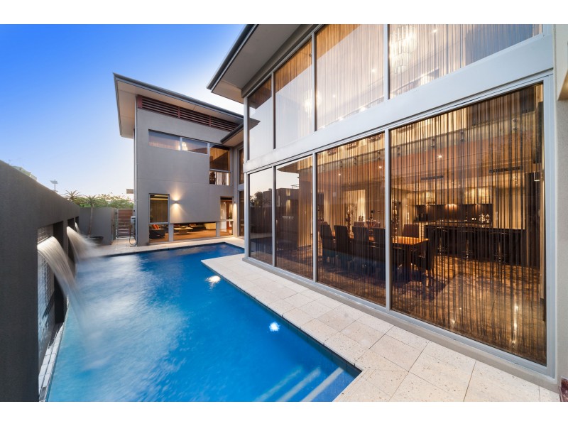 14 Orsino Boulevard, North Coogee WA 6163