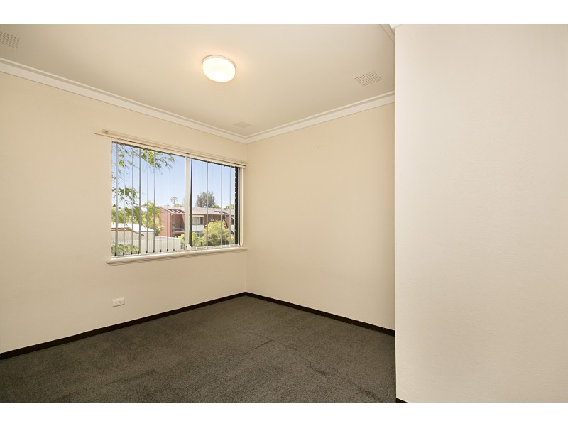 8 Boona Court, Karawara WA 6152