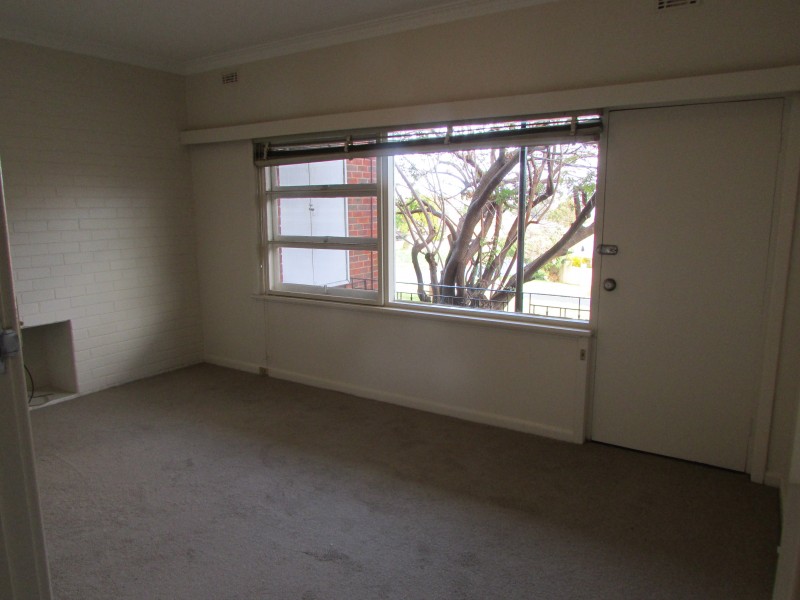 2/46 Leonora Street, Como WA 6152