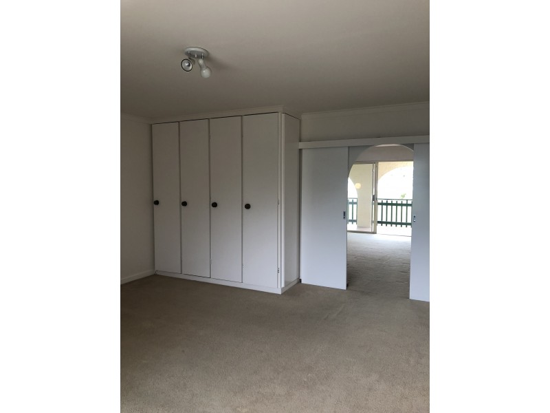 35 Dunkley Avenue, Applecross WA 6153