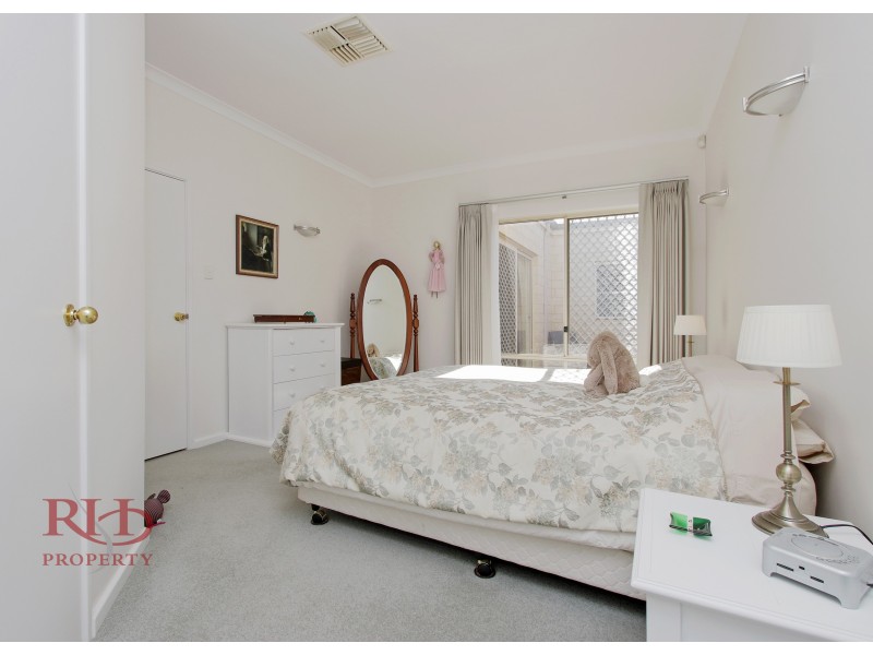 20B Lilian Avenue, Applecross WA 6153