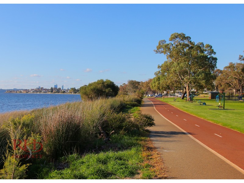 20B Lilian Avenue, Applecross WA 6153