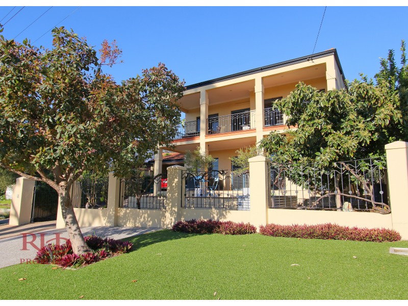 44 DONEY STREET, Alfred Cove WA 6154