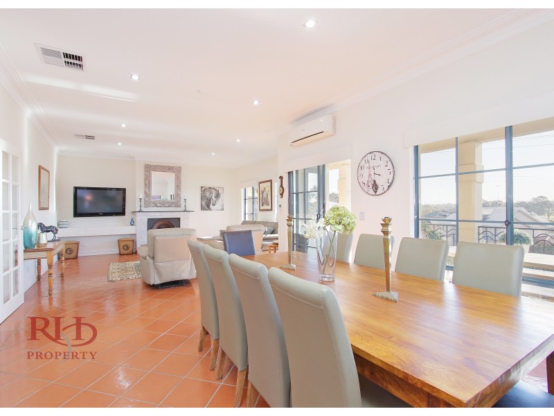 44 DONEY STREET, Alfred Cove WA 6154