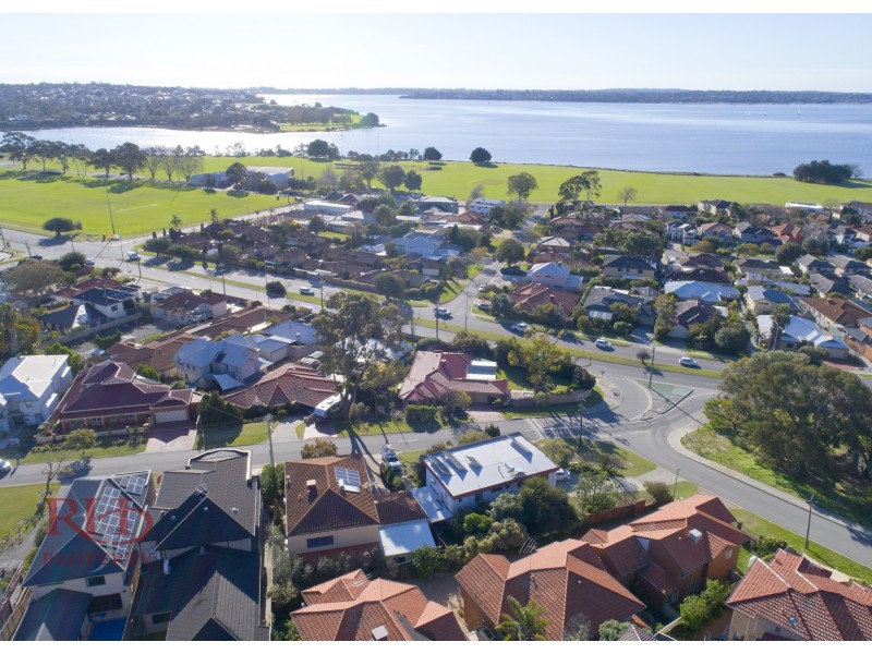 44 DONEY STREET, Alfred Cove WA 6154