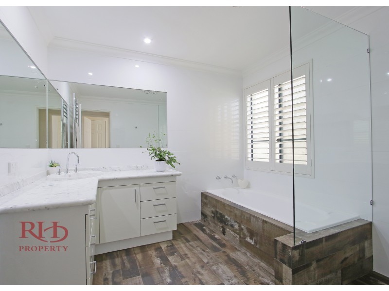 44 DONEY STREET, Alfred Cove WA 6154