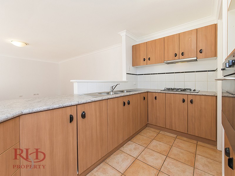 1/9 Groves Avenue, Attadale WA 6156