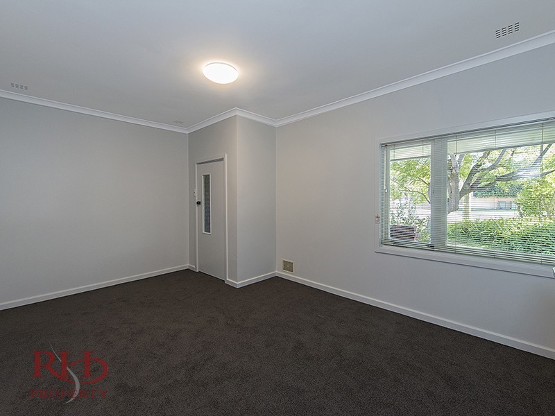 36 FARNHAM STREET, Bentley WA 6102