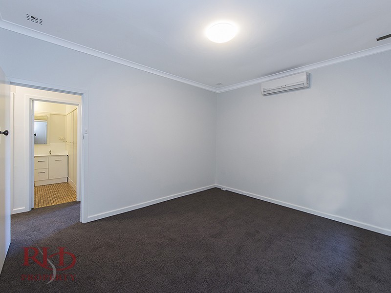 36 FARNHAM STREET, Bentley WA 6102