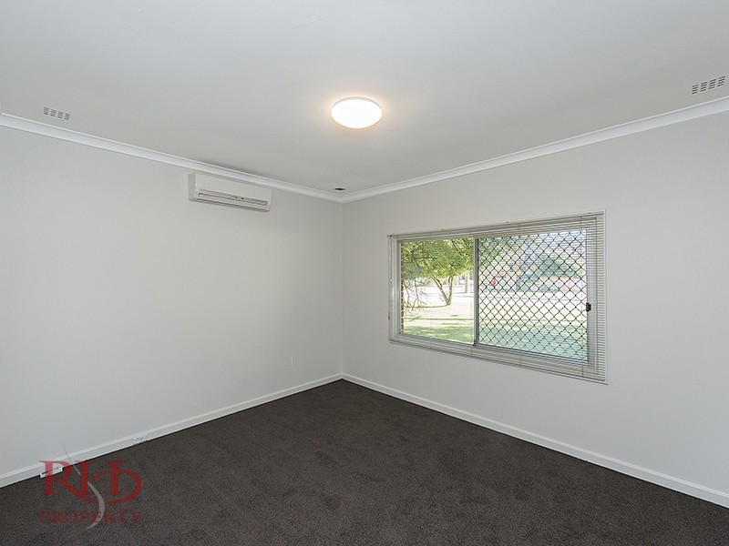 36 FARNHAM STREET, Bentley WA 6102