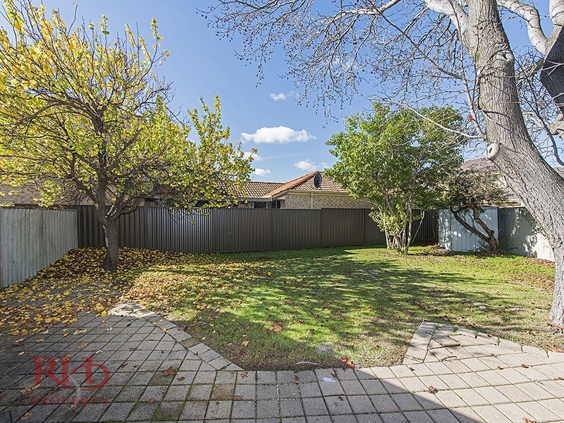 36 FARNHAM STREET, Bentley WA 6102