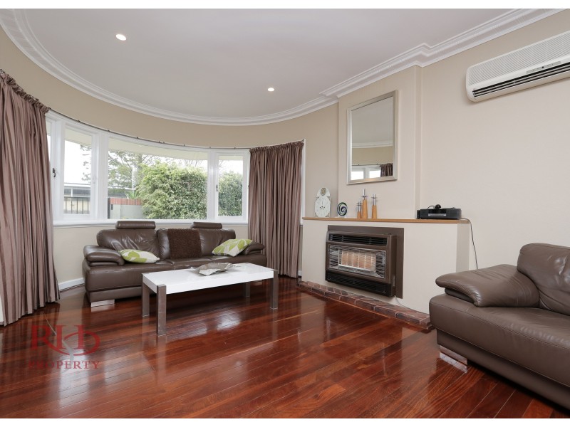 17 BEDFORD ROAD, Ardross WA 6153