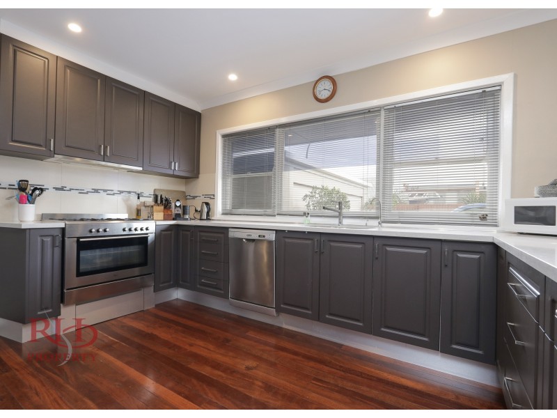 17 BEDFORD ROAD, Ardross WA 6153