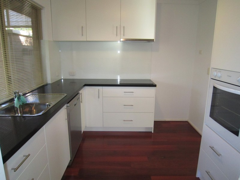 5 Hugh Court, Como WA 6152