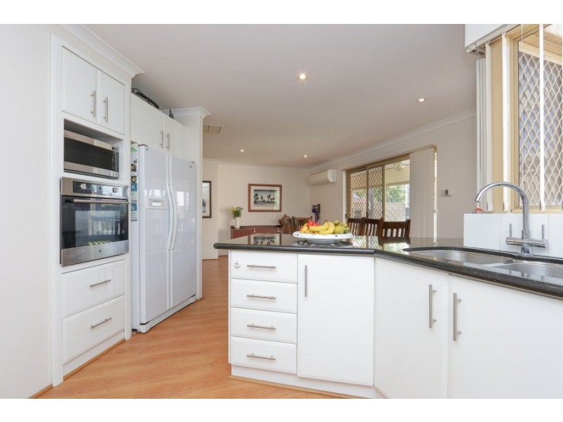 86 REYNOLDS ROAD, Mount Pleasant WA 6153