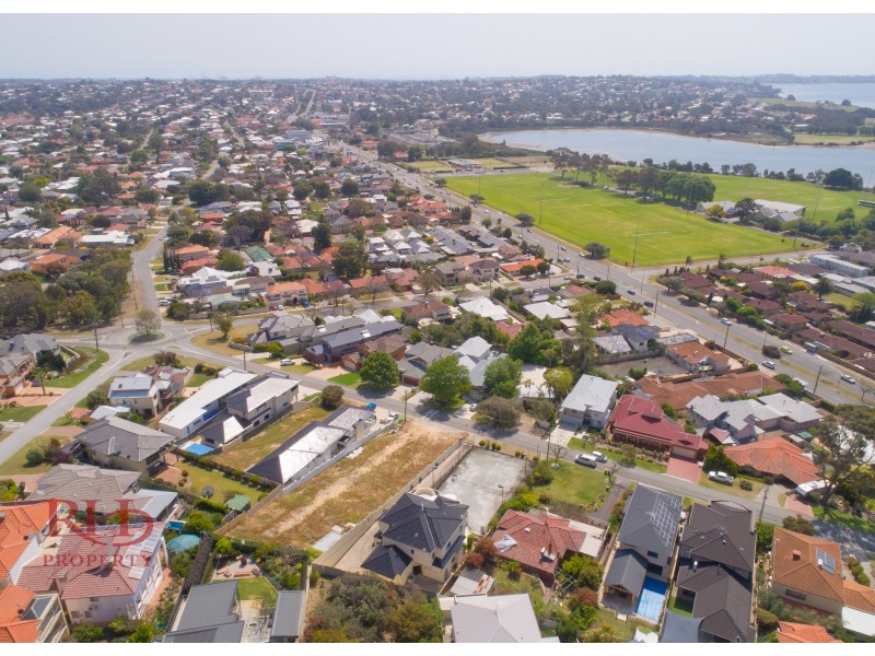 36A Doney Street, Alfred Cove WA 6154