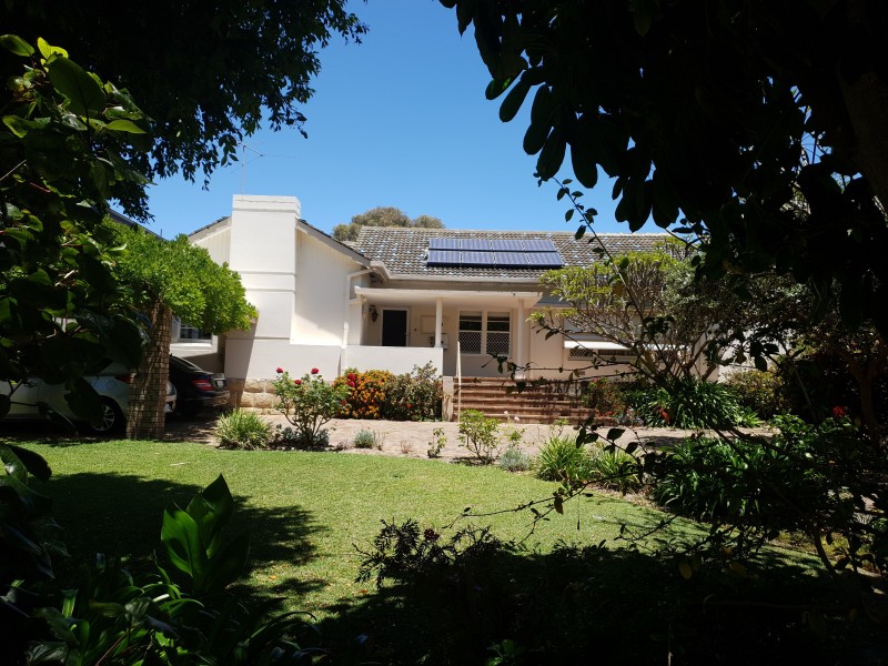 1 GROSSE ROAD, Applecross WA 6153