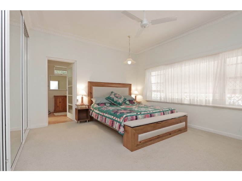 1 GROSSE ROAD, Applecross WA 6153