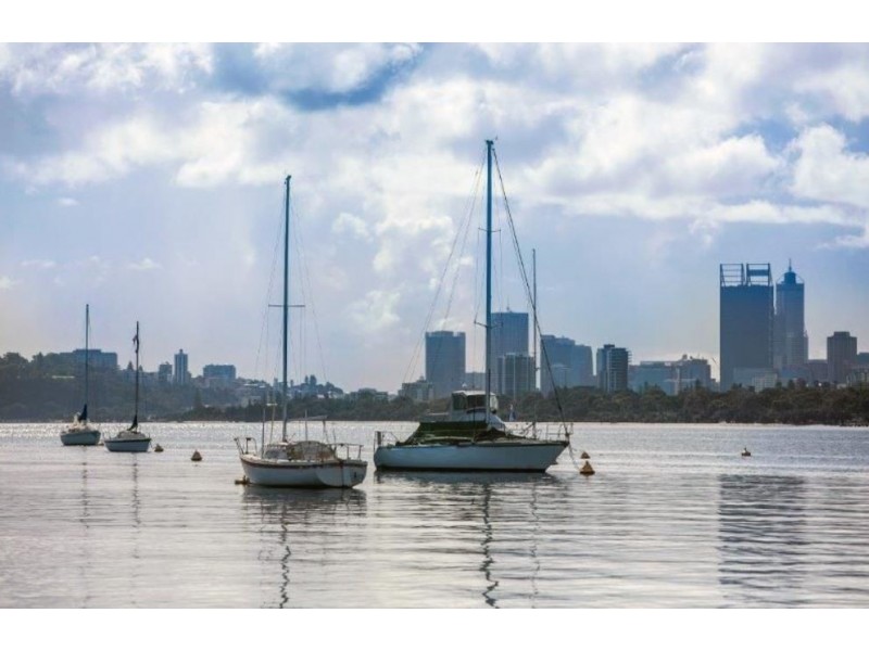 1 GROSSE ROAD, Applecross WA 6153