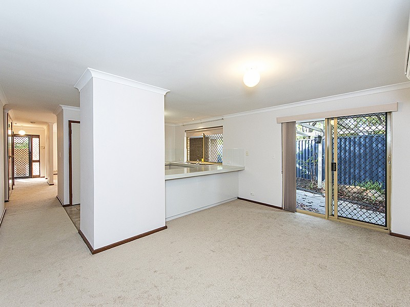 5/22 Ainsworth Loop, Booragoon WA 6154