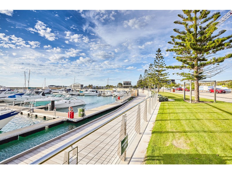 34 ARABELLA LOOP, North Coogee WA 6163