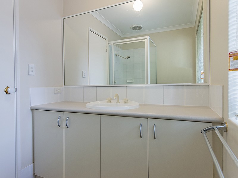 2 Hope Avenue, Salter Point WA 6152