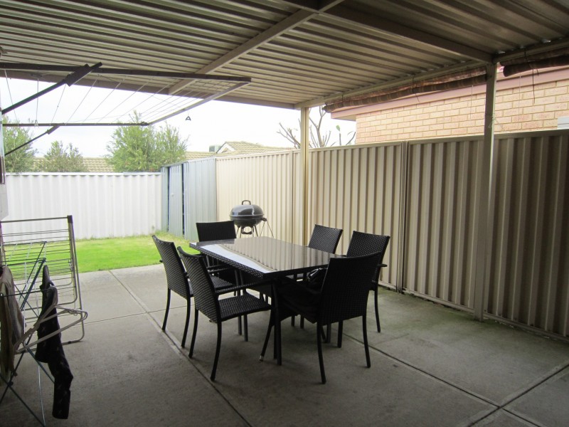 11 Central Avenue, Mount Pleasant WA 6153