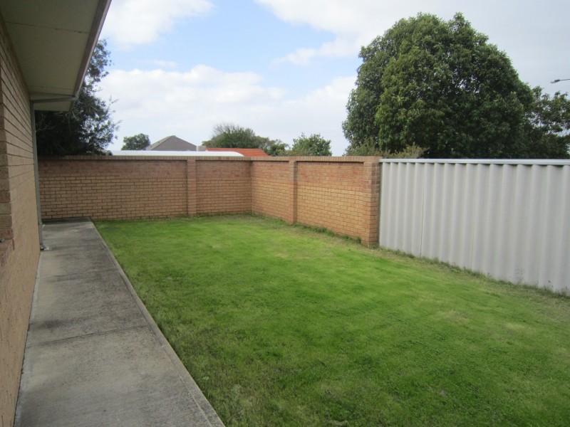 11 Central Avenue, Mount Pleasant WA 6153