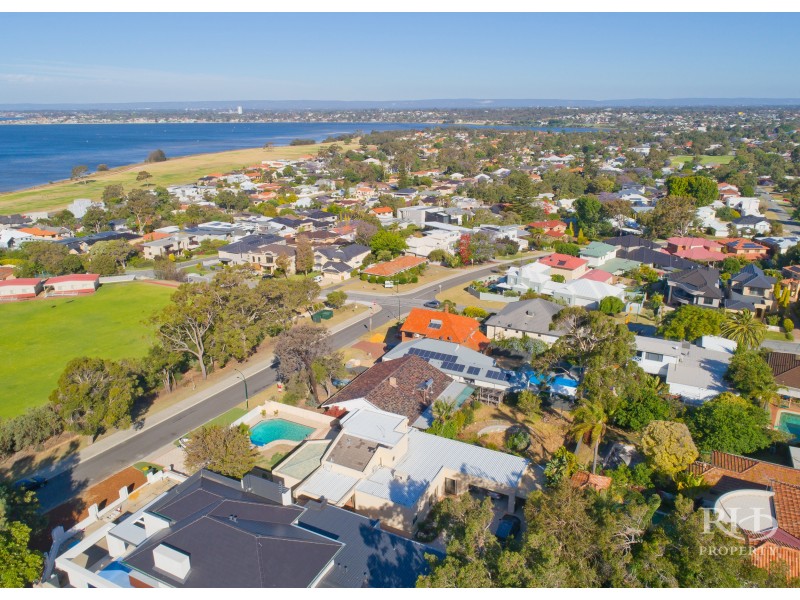 16 CAWSTON ROAD, Attadale WA 6156