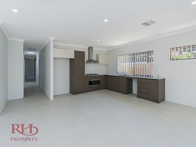 5 Dean Road, Bateman WA 6150