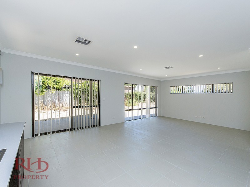 5 Dean Road, Bateman WA 6150
