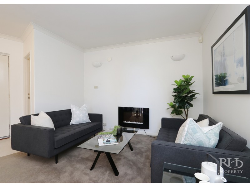 2/13 Weston Avenue, South Perth WA 6151