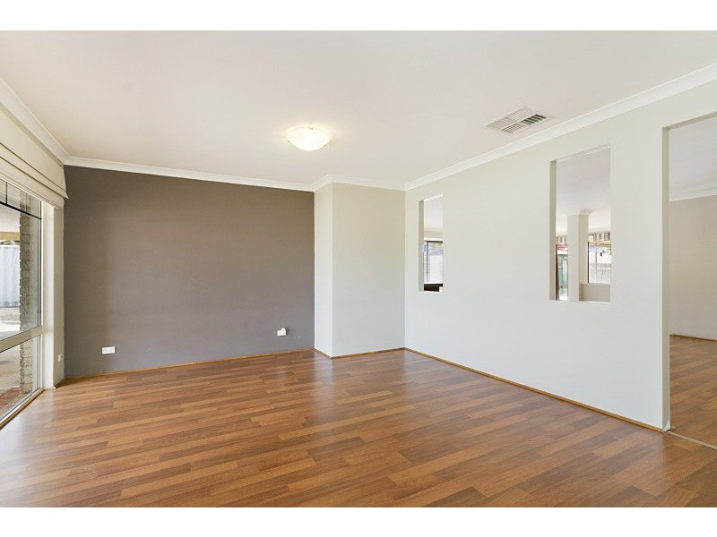 15 Dreier Court, Atwell WA 6164