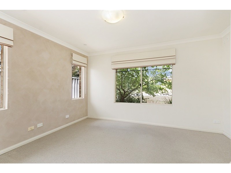 15 Dreier Court, Atwell WA 6164