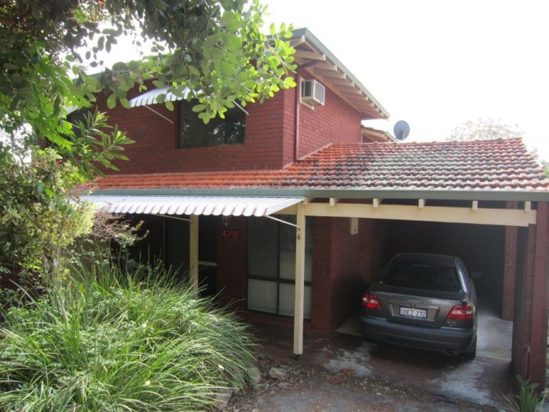 4/8 First Avenue, Applecross WA 6153
