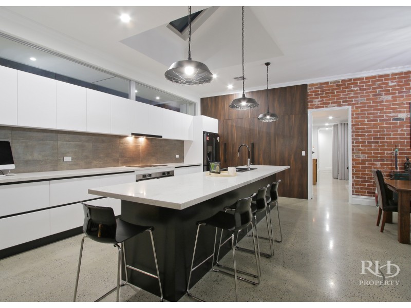 5C KISHORN ROAD, Applecross WA 6153