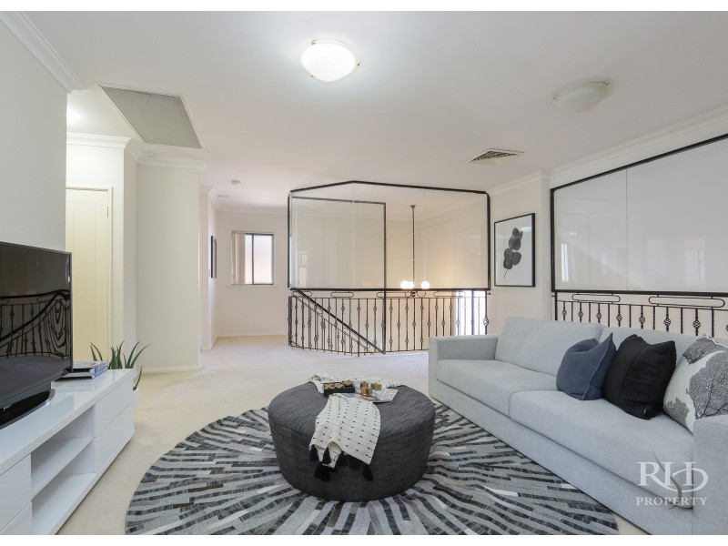 38A THE PROMENADE, Mount Pleasant WA 6153