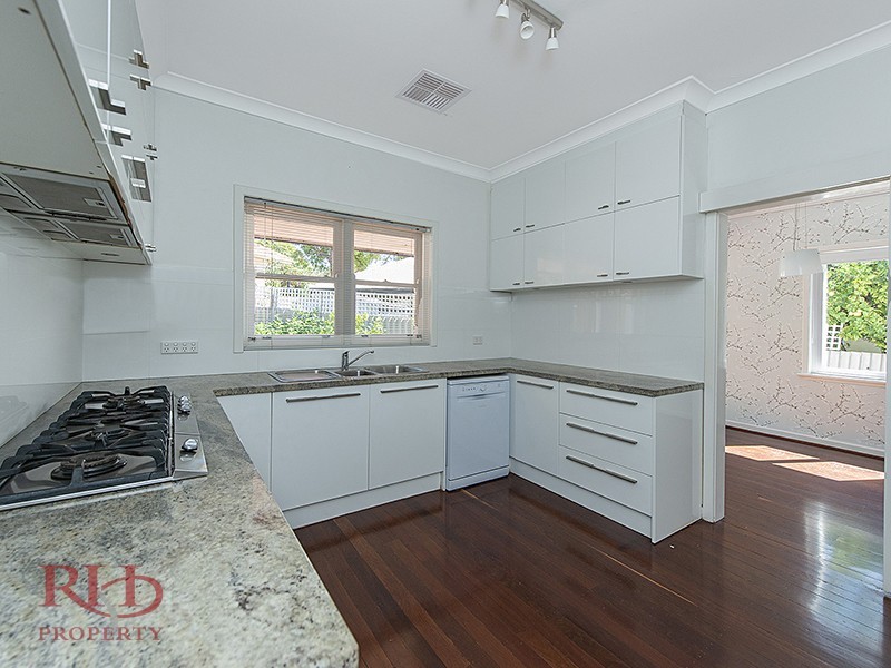 7 LOCH STREET, Claremont WA 6010