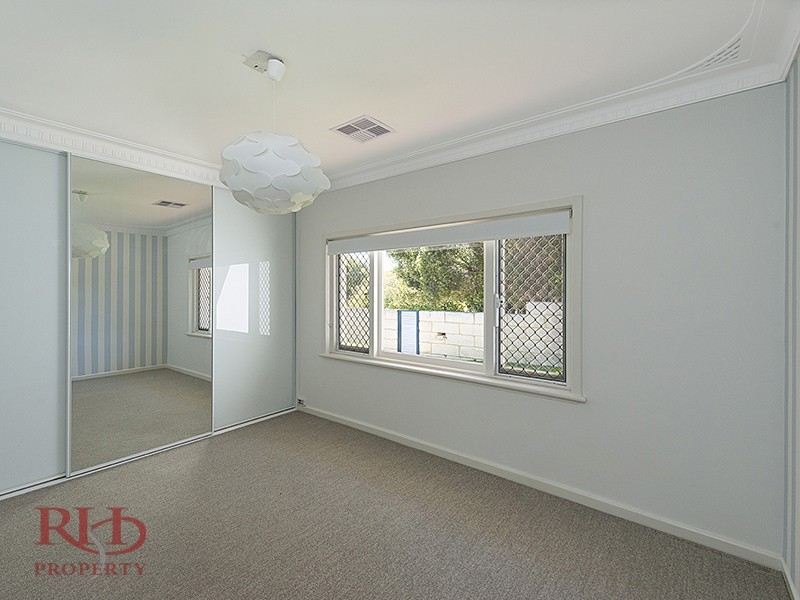 7 LOCH STREET, Claremont WA 6010