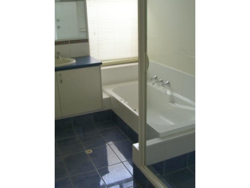 8A Waddell Road, Palmyra WA 6157