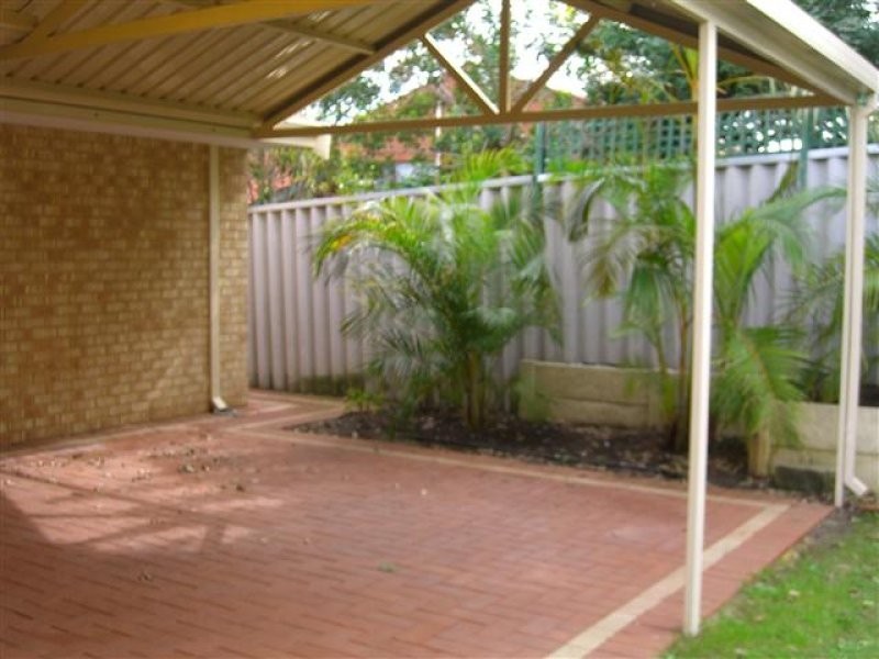 8A Waddell Road, Palmyra WA 6157