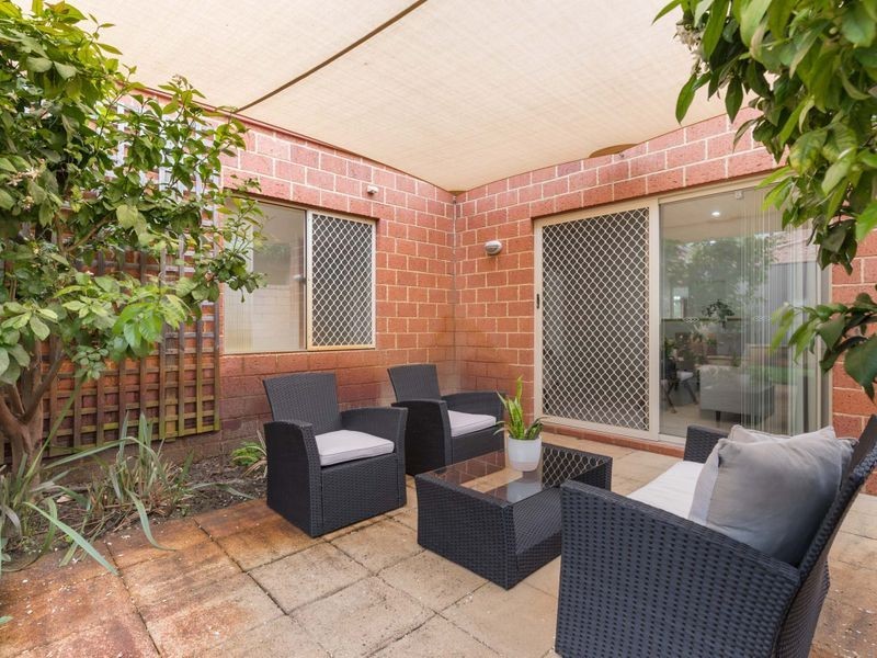 20A Lilian Avenue, Applecross WA 6153