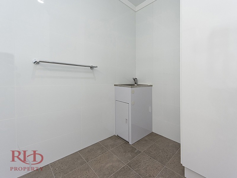 17/9 Brentham Street, Leederville WA 6007