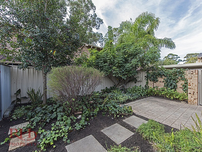 17/9 Brentham Street, Leederville WA 6007