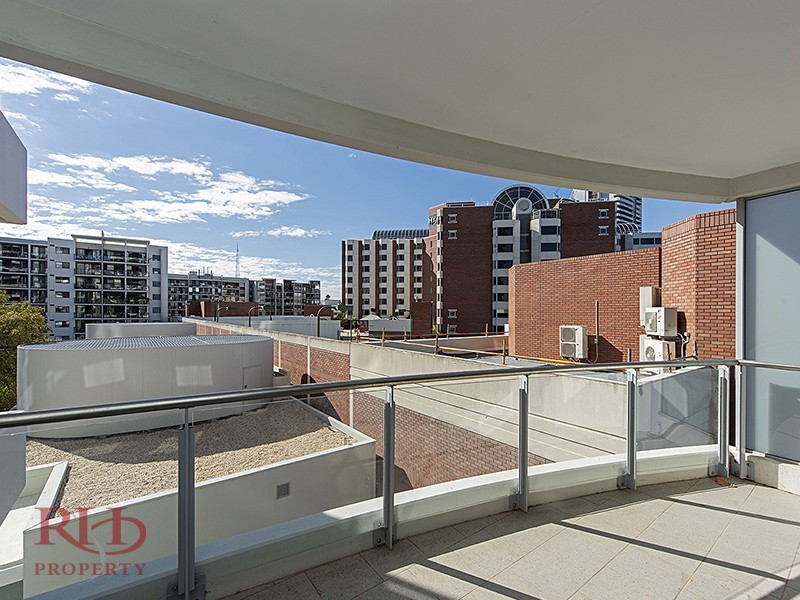 76/42 TERRACE ROAD, East Perth WA 6004