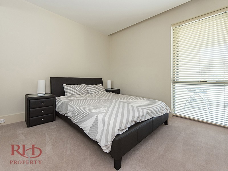 76/42 TERRACE ROAD, East Perth WA 6004