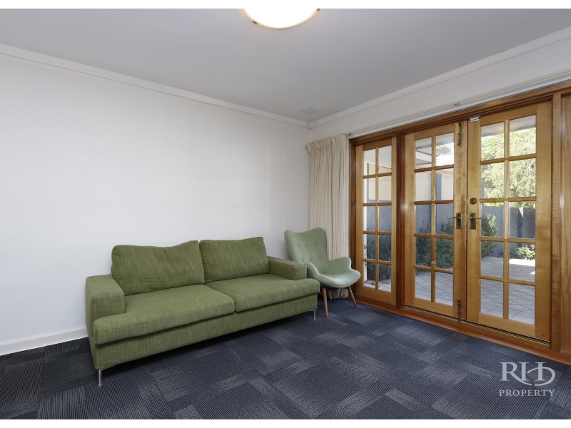 1 & 1A MACDONALD ROAD, Applecross WA 6153