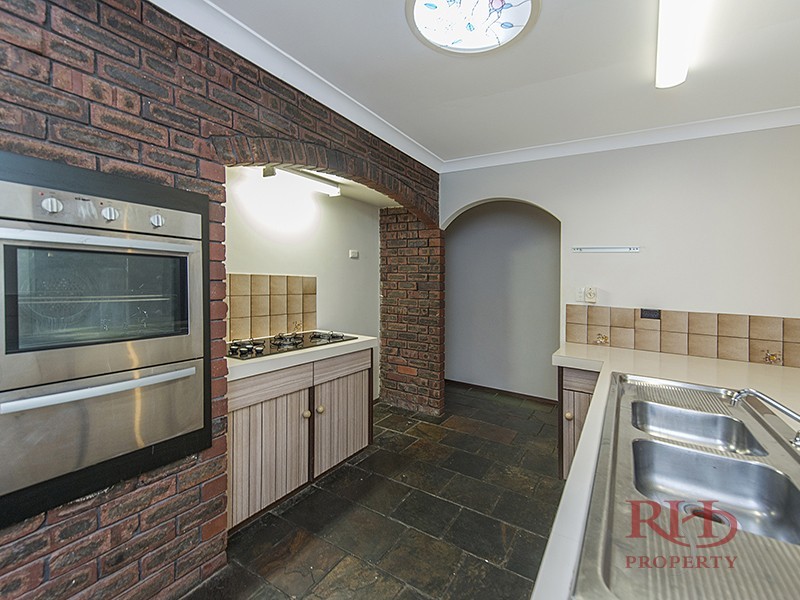 5 Camm Avenue, Bull Creek WA 6149