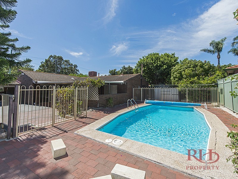 5 Camm Avenue, Bull Creek WA 6149