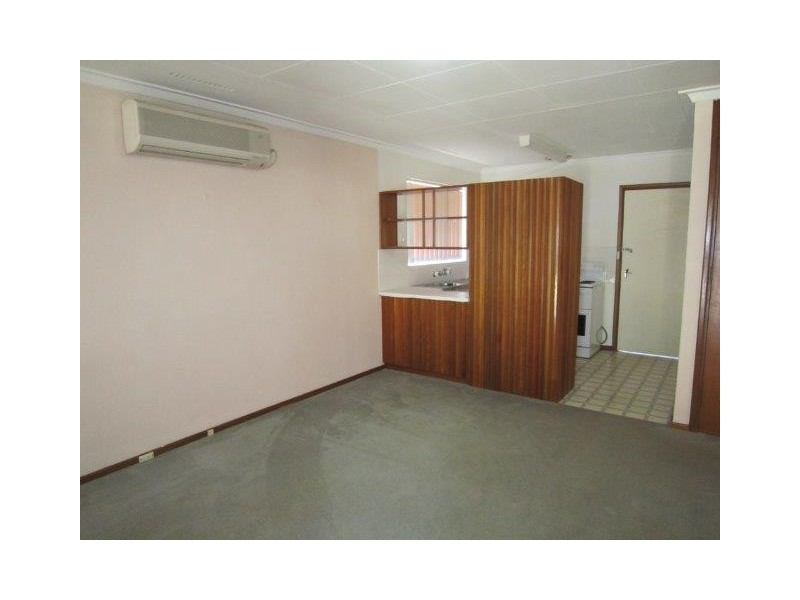 4A Dixon Place, Kardinya WA 6163